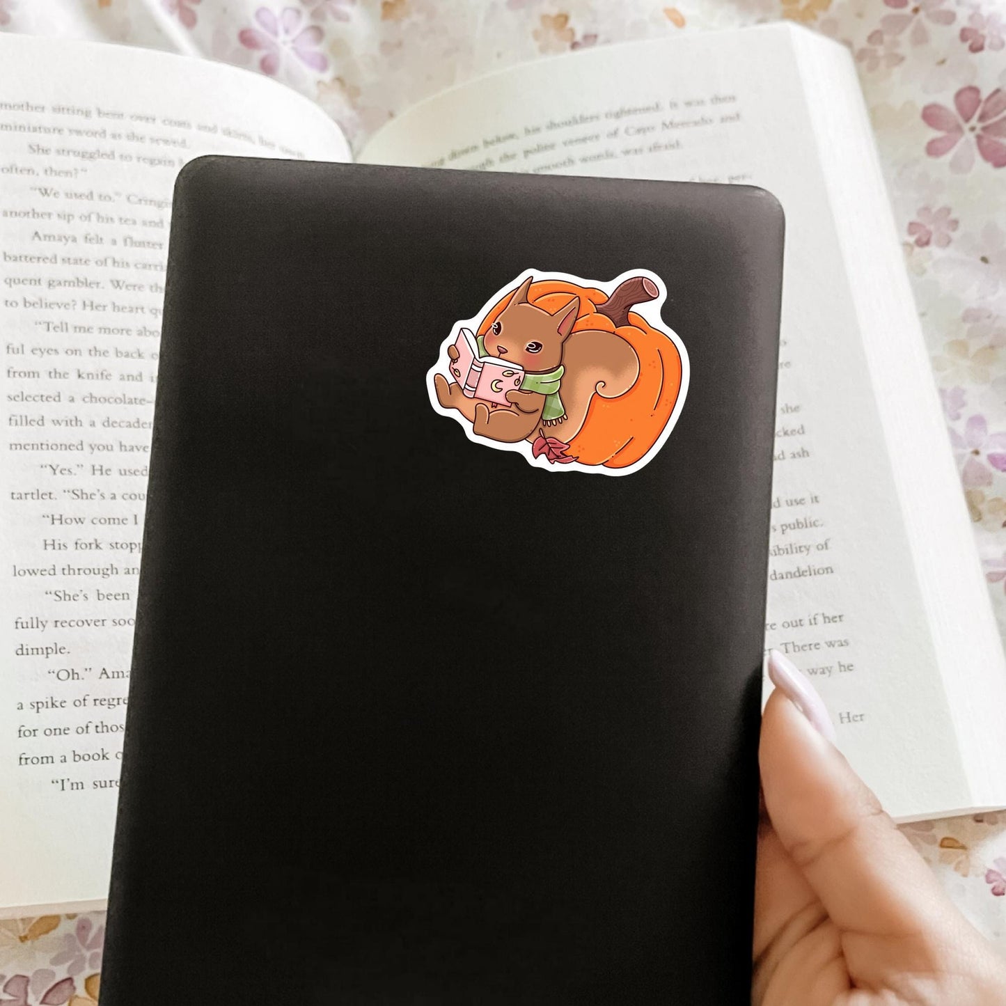 Cute Autumn Bookish Sticker / Cozy Fall Reader / Book Lover Decal / Bookworm Gift / Reading Season / Literary Aesthetic / Darling Decor