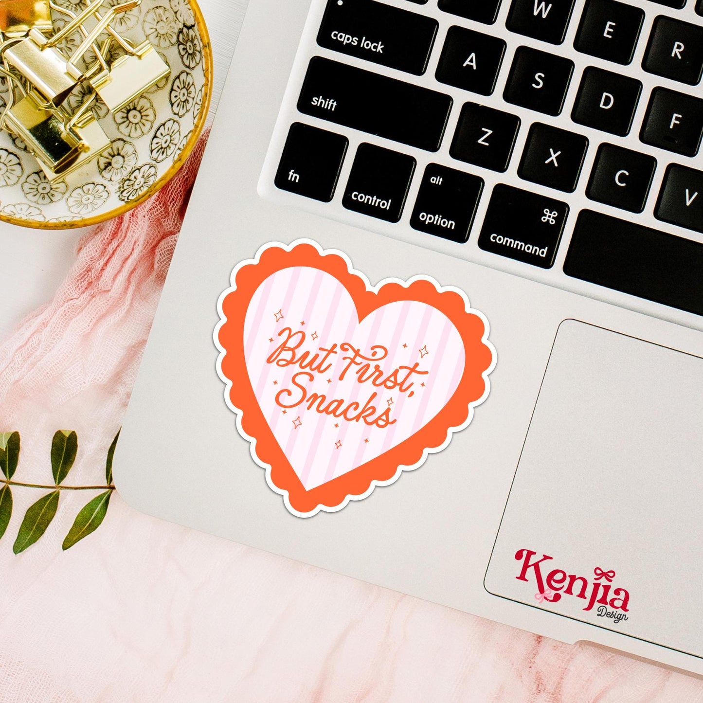 But First Snacks Sticker / Heart Snack Lover / Funny Food Decal / Foodie Student Gift / Office Idea / Water Bottle / Kindle Stickers