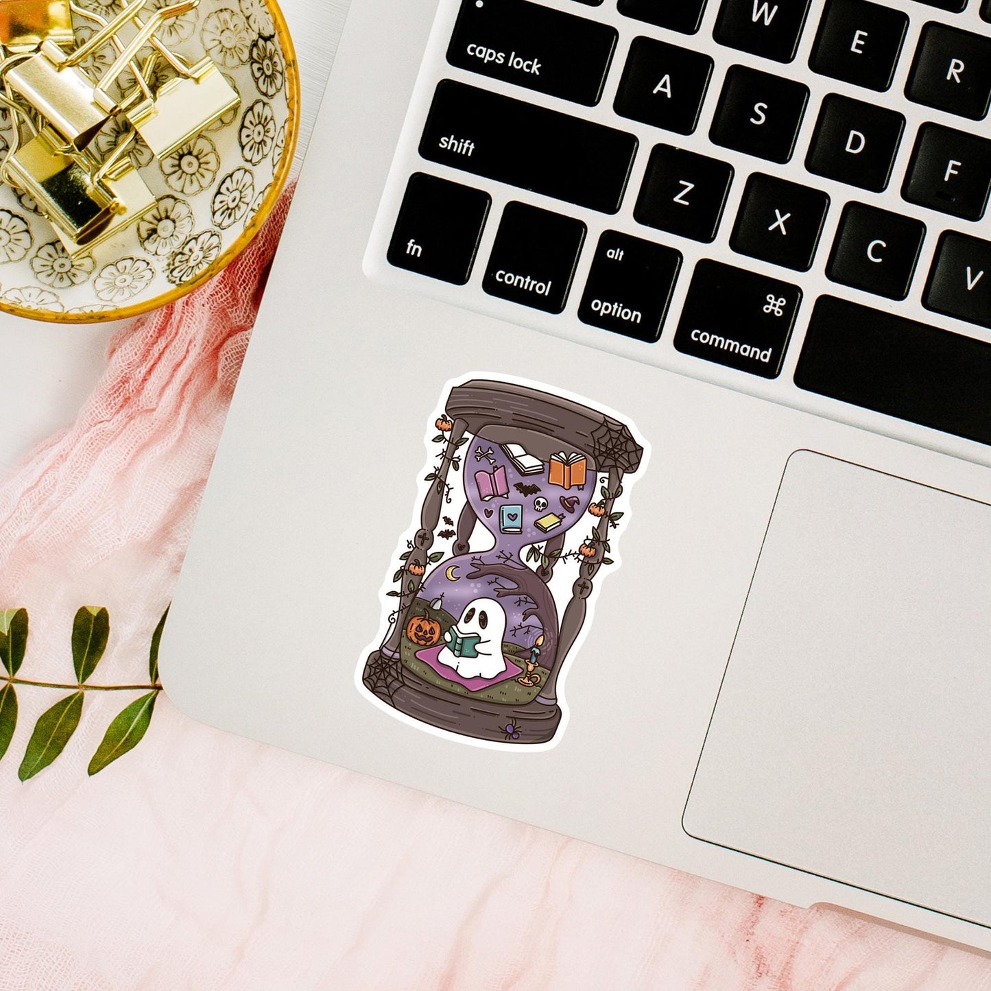 Halloween Hourglass Sticker / Spooky Time Decal / Gothic Witch Gift / October Vibes / Cute Bookish Present for Her / Dark Autumn Scene