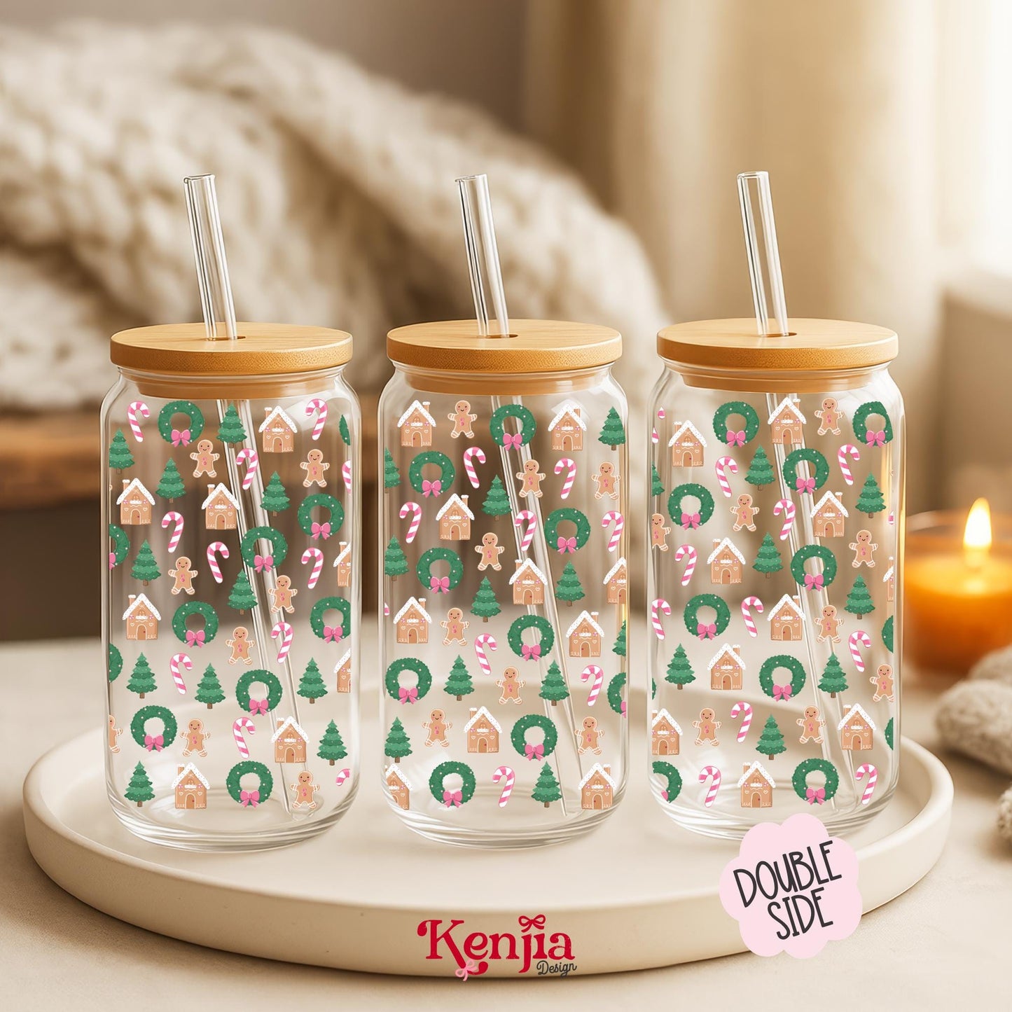 Christmas Gingerbread 16 OZ Glass Can With Lid & Straw / Cute Holiday Mug / Coffee Lover Gift / Cute Xmas / UV DTF Libbey Wrap Transfert