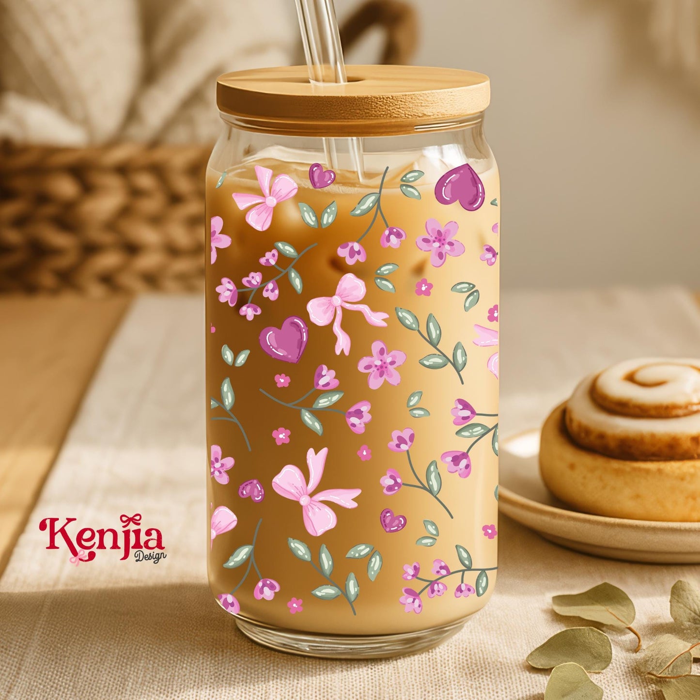 Pink Heart Floral 16 OZ Glass Can With Lid & Straw / Cute Bow / Iced Coffee Drinkware / Aesthetic Girly Gift / UVDTF Libbey Wrap Transfert