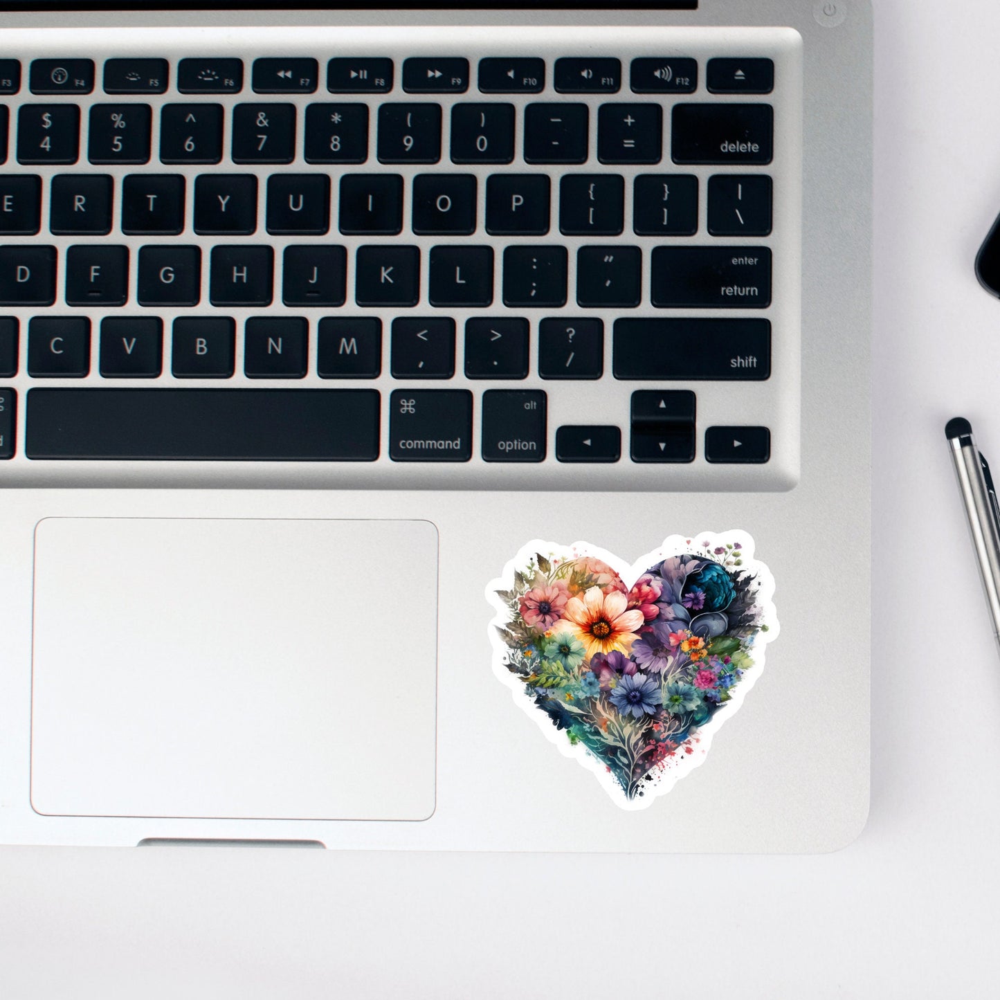 Beautiful Vintage Floral Heart, Waterproof and Dishwasher Safe Handmade cute Vinyl Sticker for gift, planner, book and laptop stickers