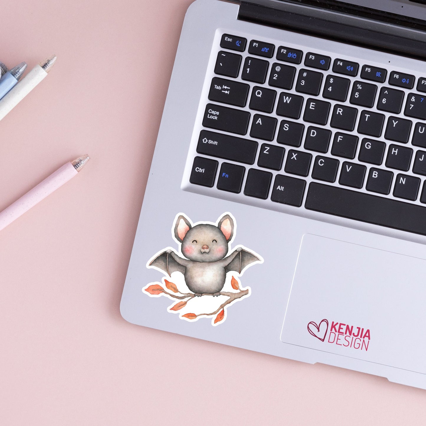 Cute Bat Animal Stickers / Watercolor Effect / Waterproof Halloween Sticker for Water Bottle / Spooky Sticker / Witchy Sticker / Batty Decal