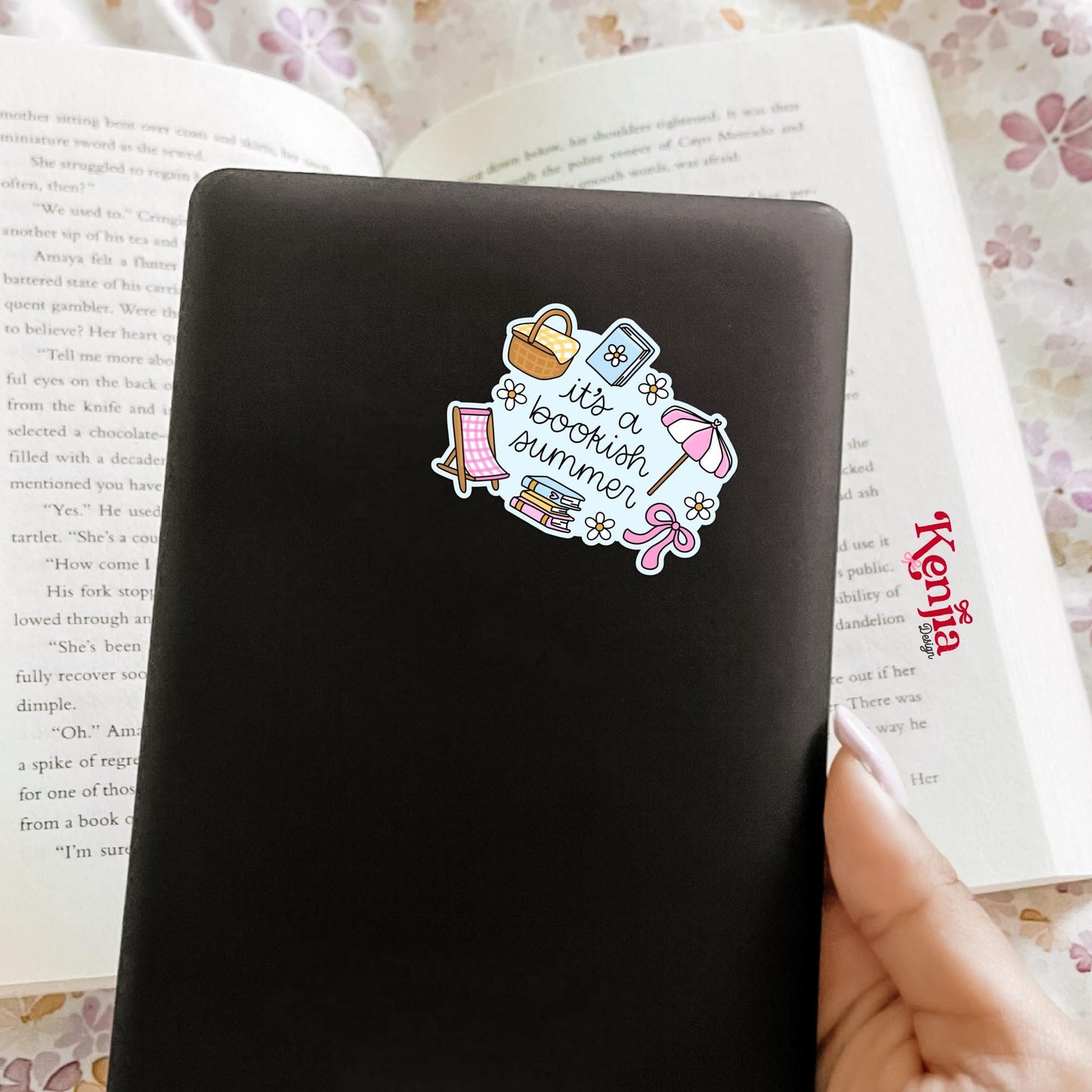 Its a Bookish Summer Sticker / Summer Reading Sticker / Book Lover Decal / Cute Reader Gift / Beach Book Sticker