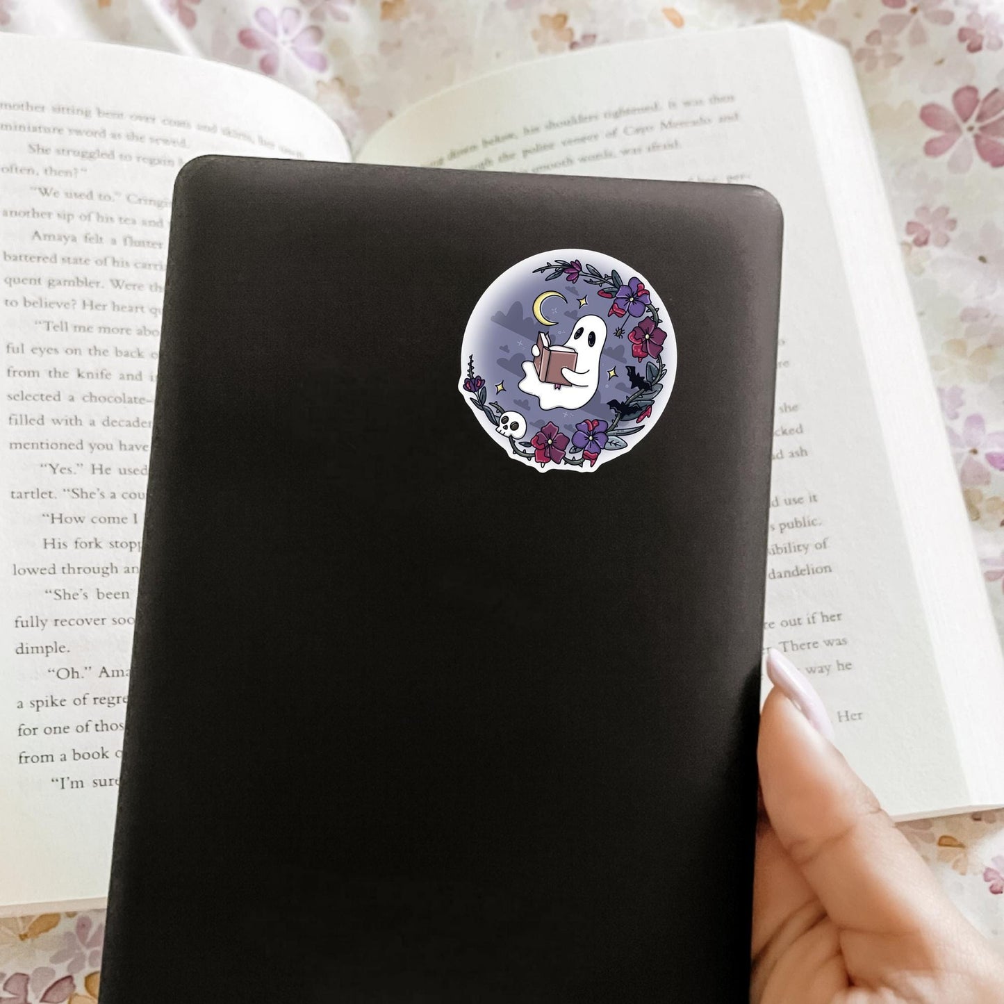 Bookish Ghost Sticker / Spooky Reader Decal / Halloween Aesthetic Gift / Cute Witchy Vibes / October Present for Her / Fall Reader Decor