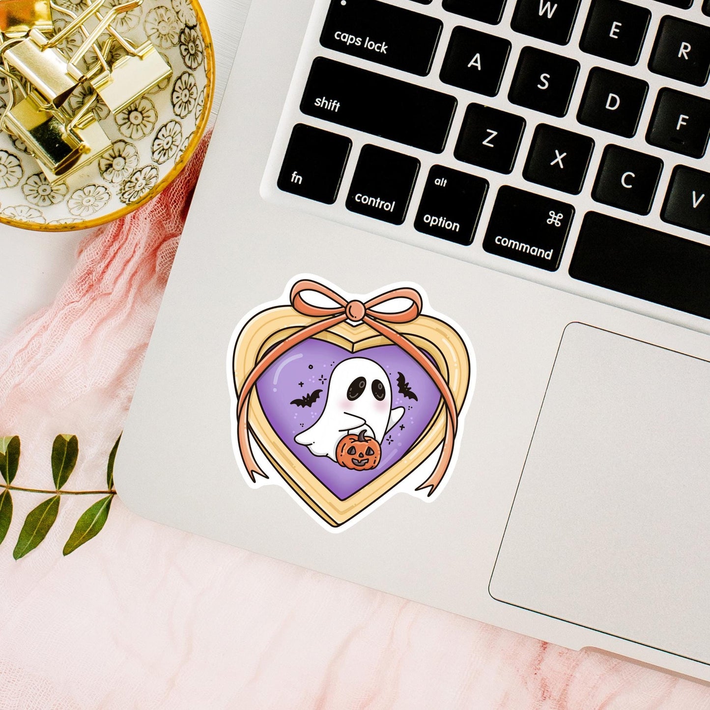 Halloween Locket Sticker / Spooky Gothic Decal / Witch Aesthetic Gift / October Vibes / Cute Bookish Present for Her / Dark Autumn