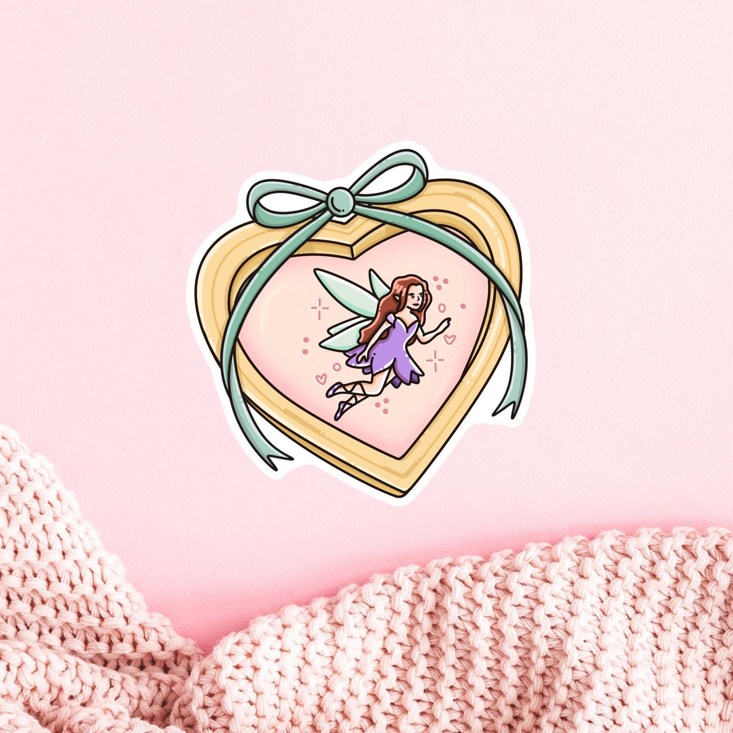 Purple Heart Locket Sticker / Fairy Tale Gift / Fantasy Bookish Decal / Magical Book Lover / Romantic Reading / Girly Aesthetic
