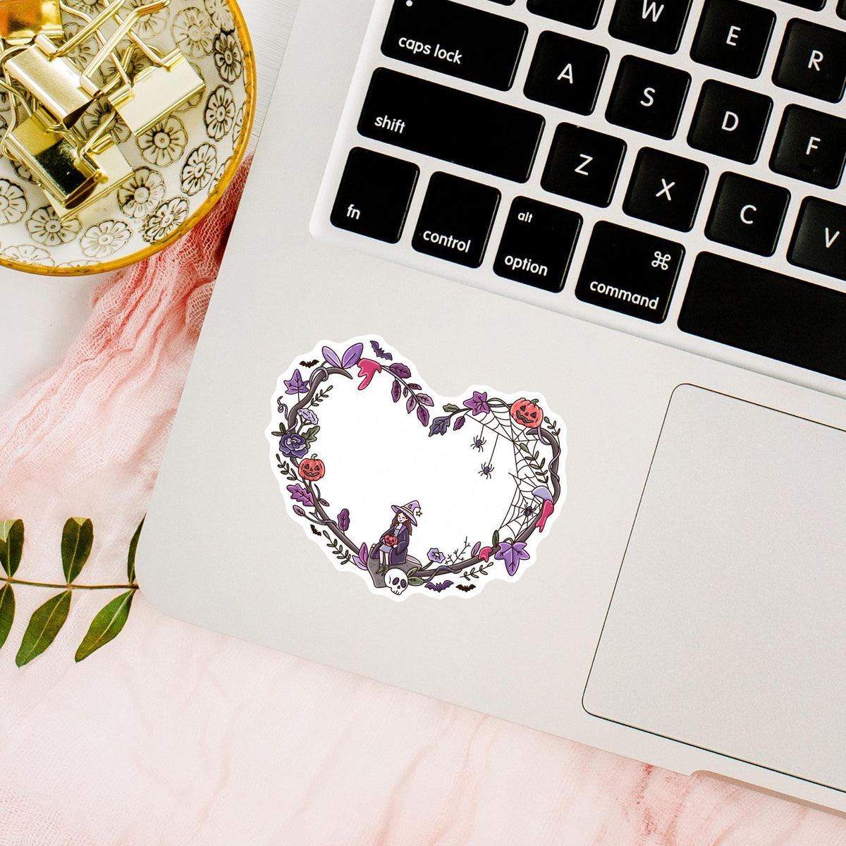 Halloween Witch Heart Sticker / Spooky Season Gift / Witchy Charm Decal / Gothic Love / Dark Aesthetic / Cute and Magical Present for Her