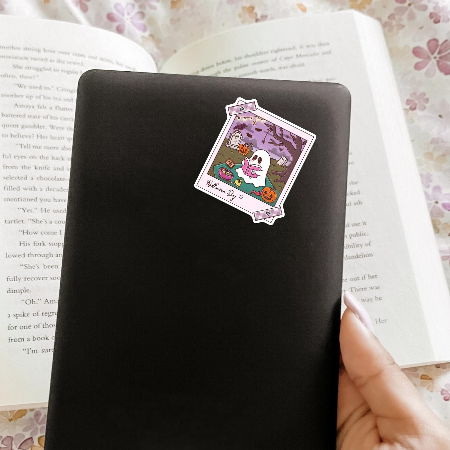 Halloween Day Sticker / Spooky October Decal / Autumn Witch Present / Fall Season Vibes / Cute Bookish Gift for Her / Ghostly Decor