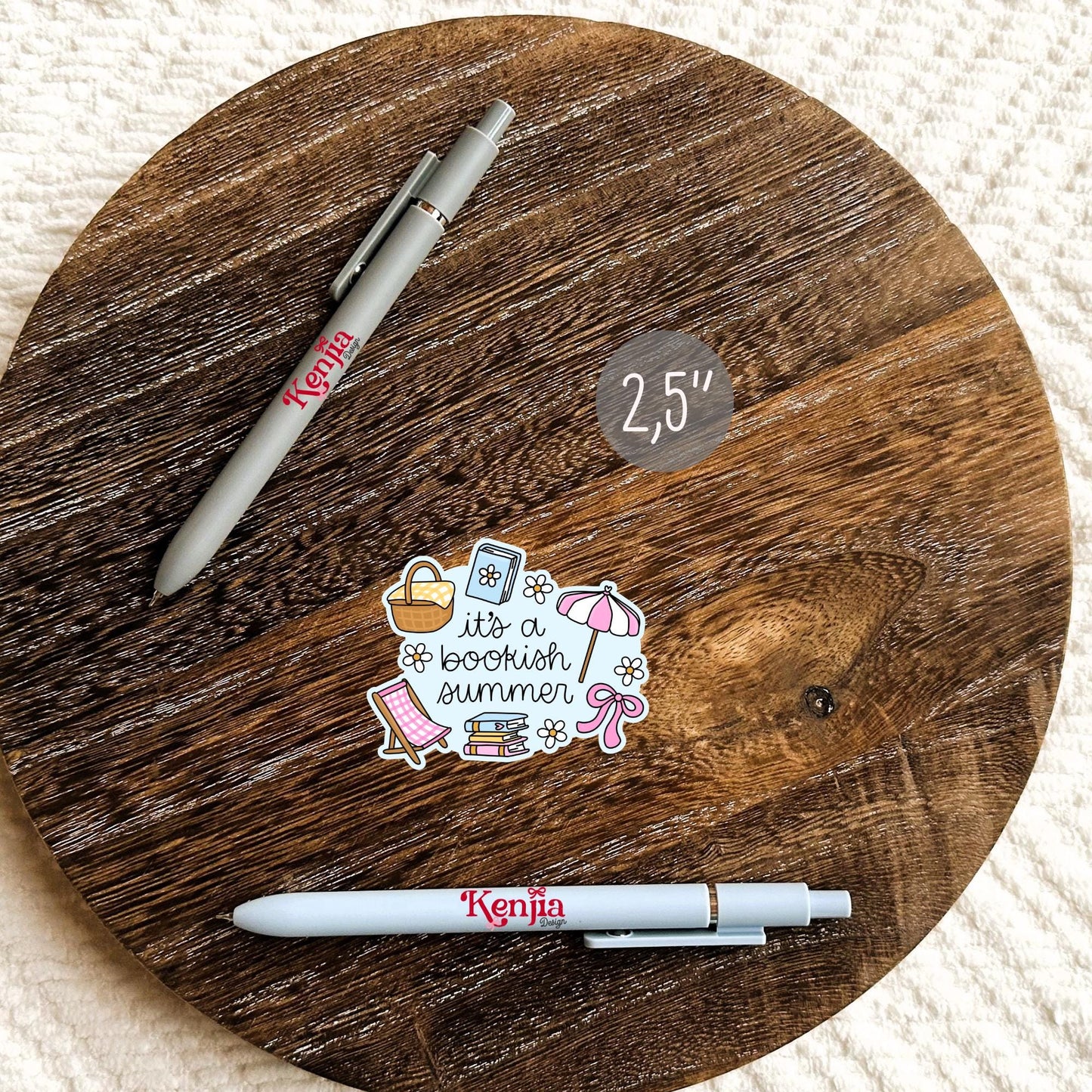Its a Bookish Summer Sticker / Summer Reading Sticker / Book Lover Decal / Cute Reader Gift / Beach Book Sticker